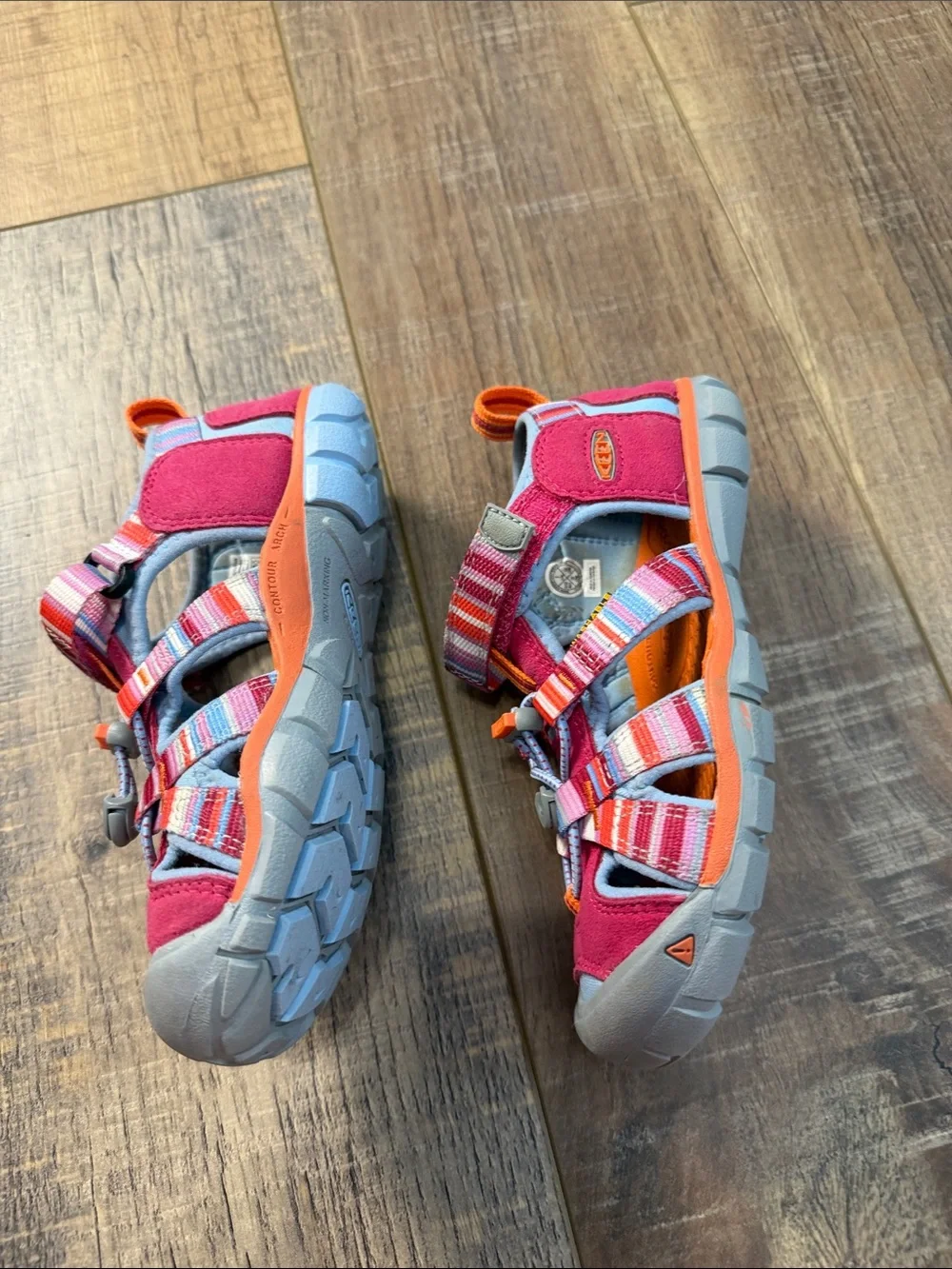 Keen Seacamp II CNX Washable Hiking Sandals Pink Big Kids Size 1